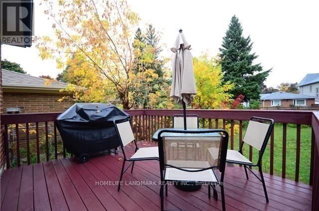 55 Waddington Crescent, Toronto, Ontario  M2J 2Z9 - Photo 18 - C12650312