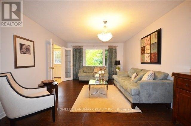 55 Waddington Crescent, Toronto, Ontario  M2J 2Z9 - Photo 4 - C12650312