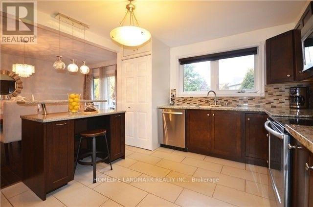 55 Waddington Crescent, Toronto, Ontario  M2J 2Z9 - Photo 7 - C12650312