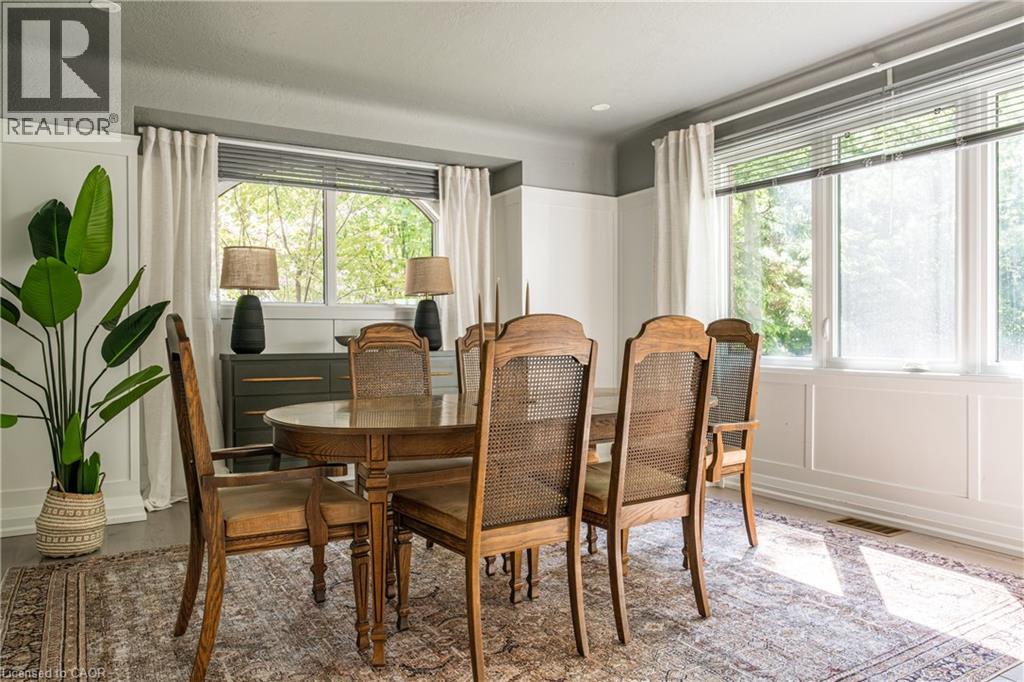 3 Oakwood Place, Hamilton, Ontario  L8S 4C9 - Photo 8 - 40763131