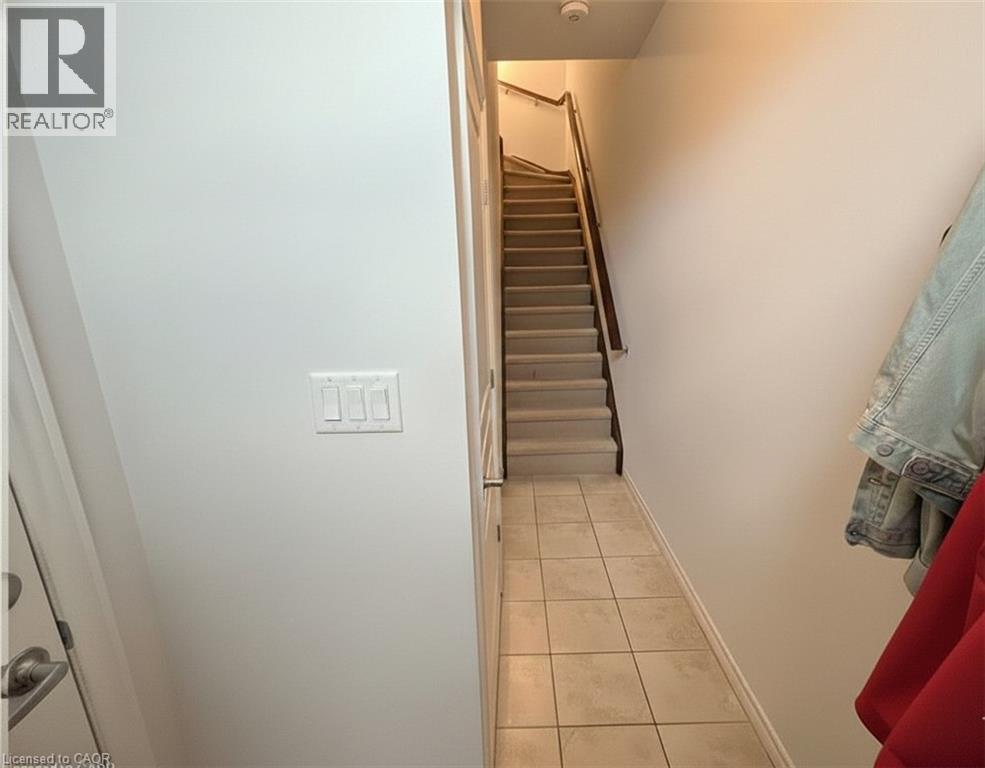 352 Louisa Street, Kitchener, Ontario  N2H 0B2 - Photo 2 - 40788072