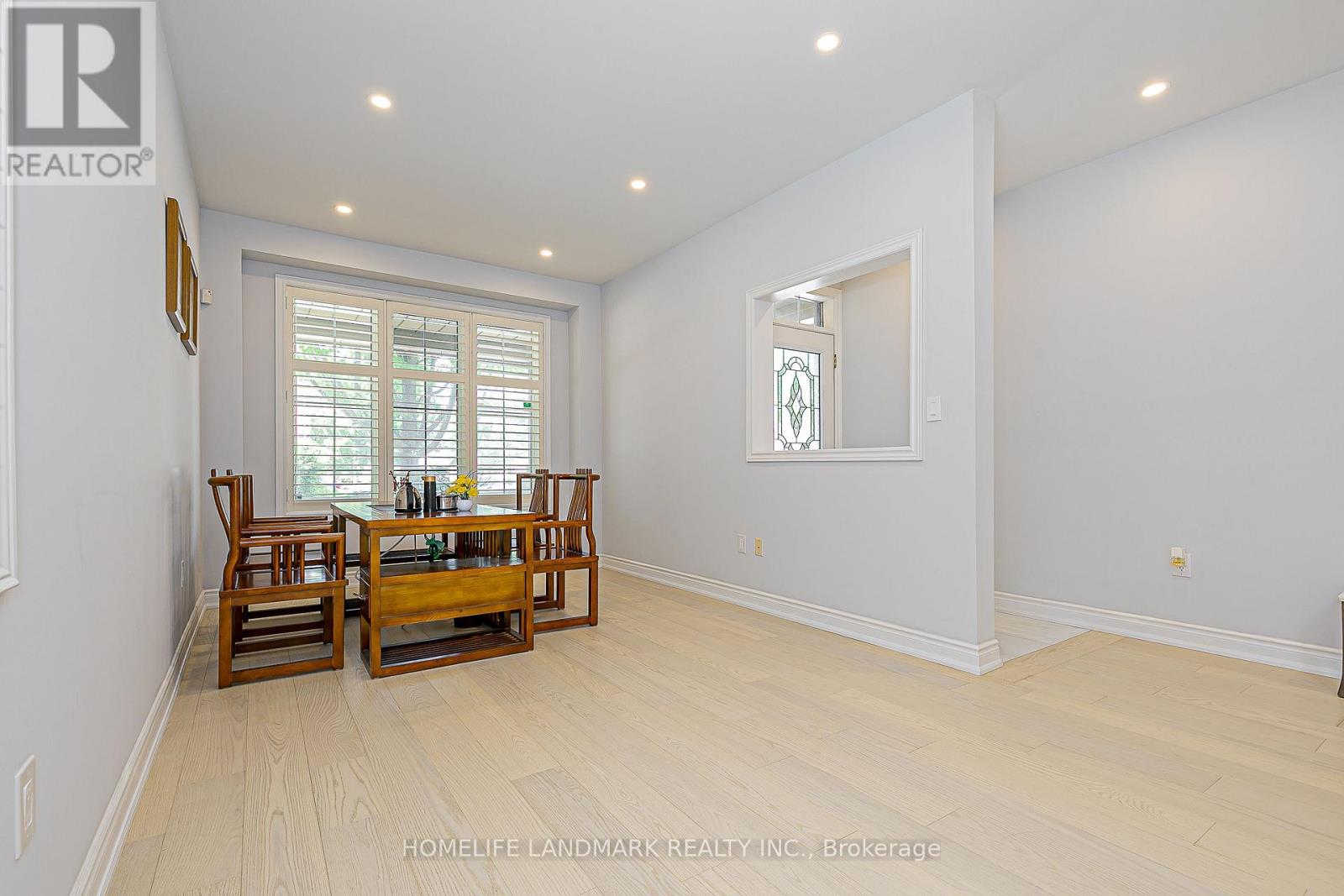 9 Longwood Avenue, Richmond Hill, Ontario  L4E 4B1 - Photo 6 - N12650314