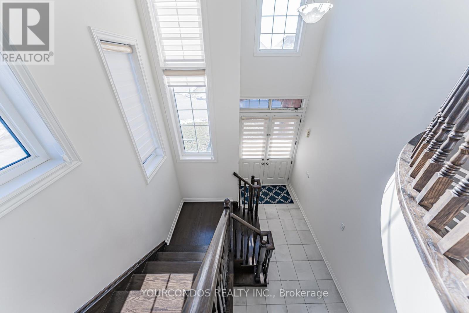 100 Beckett Avenue, East Gwillimbury, Ontario  L9N 0S7 - Photo 17 - N12650316