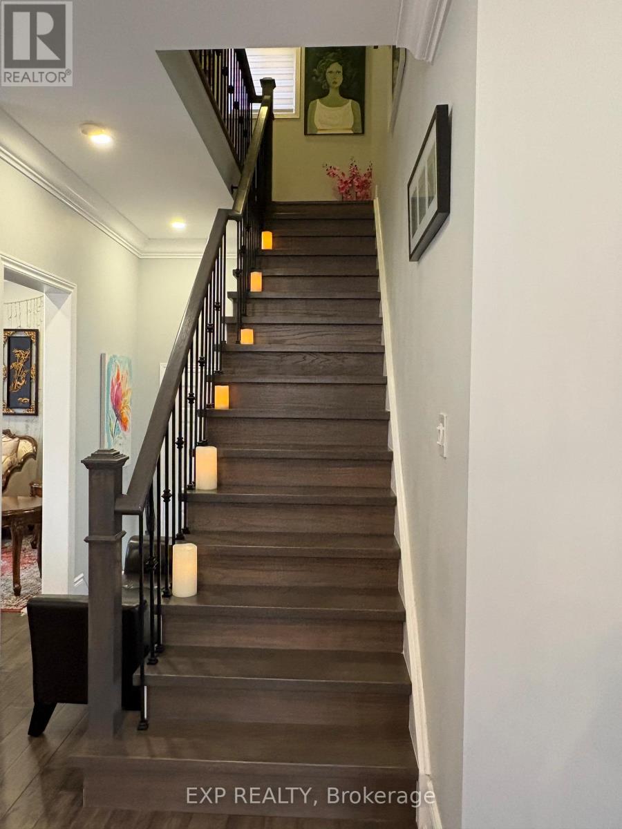 3810 Thomas Street, Mississauga, Ontario  L5M 7G4 - Photo 13 - W12650322