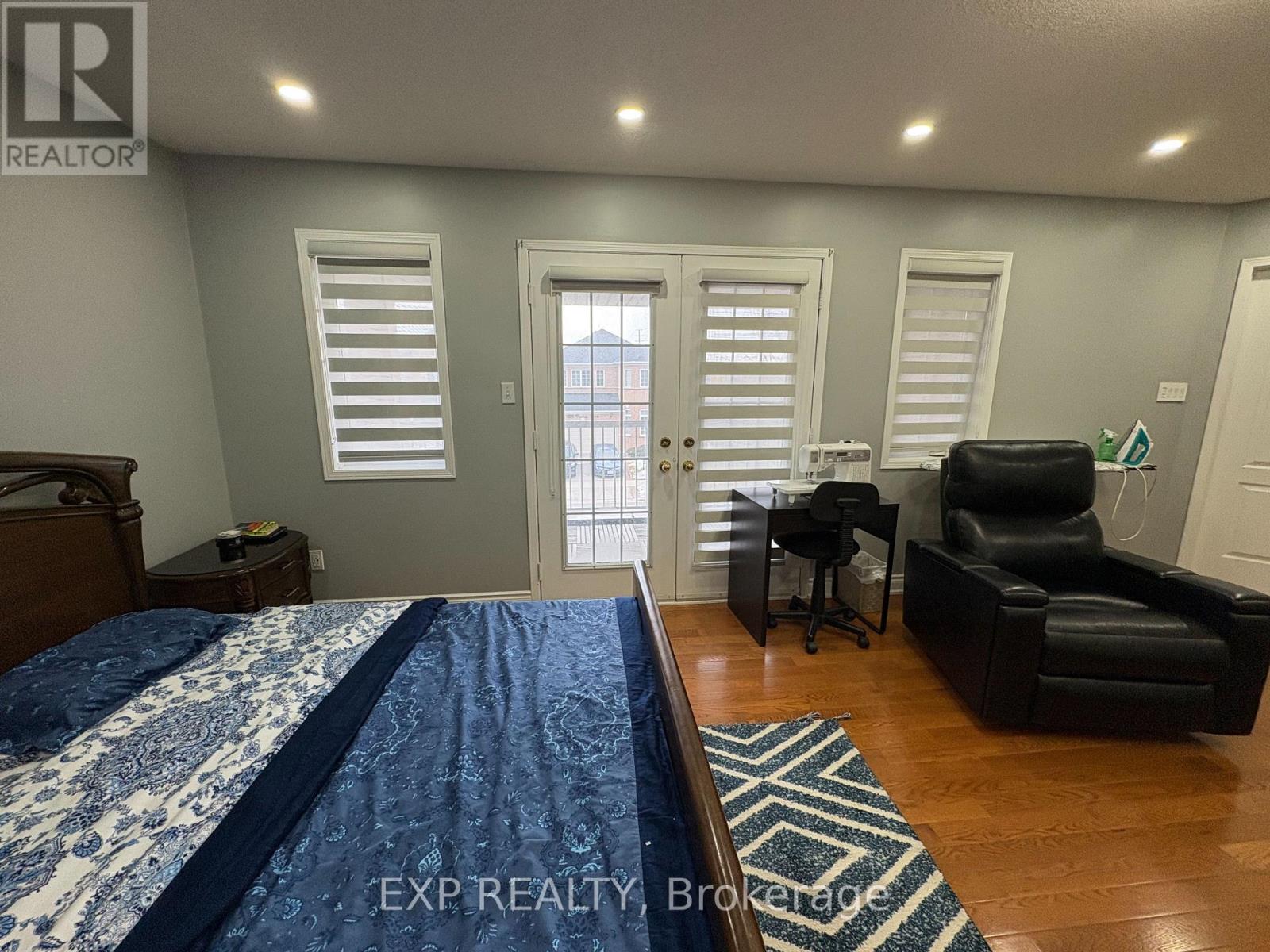 3810 Thomas Street, Mississauga, Ontario  L5M 7G4 - Photo 18 - W12650322