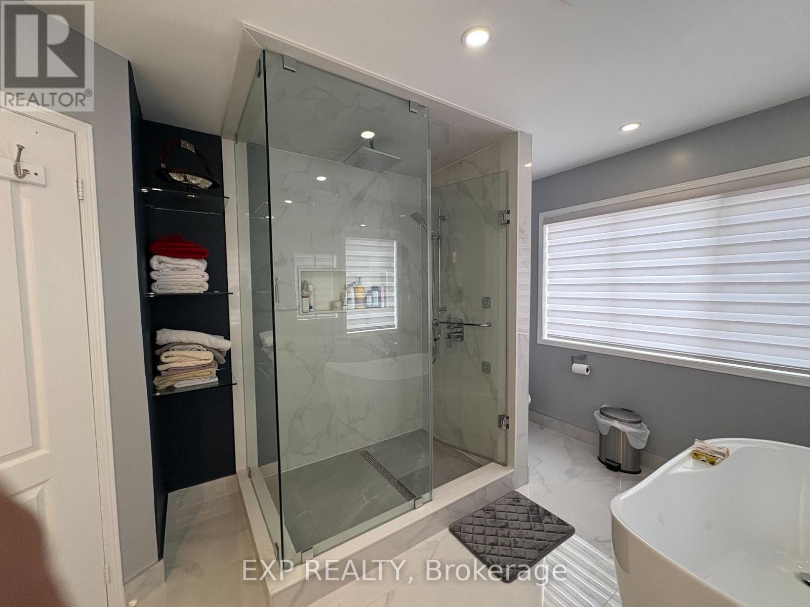 3810 Thomas Street, Mississauga, Ontario  L5M 7G4 - Photo 20 - W12650322