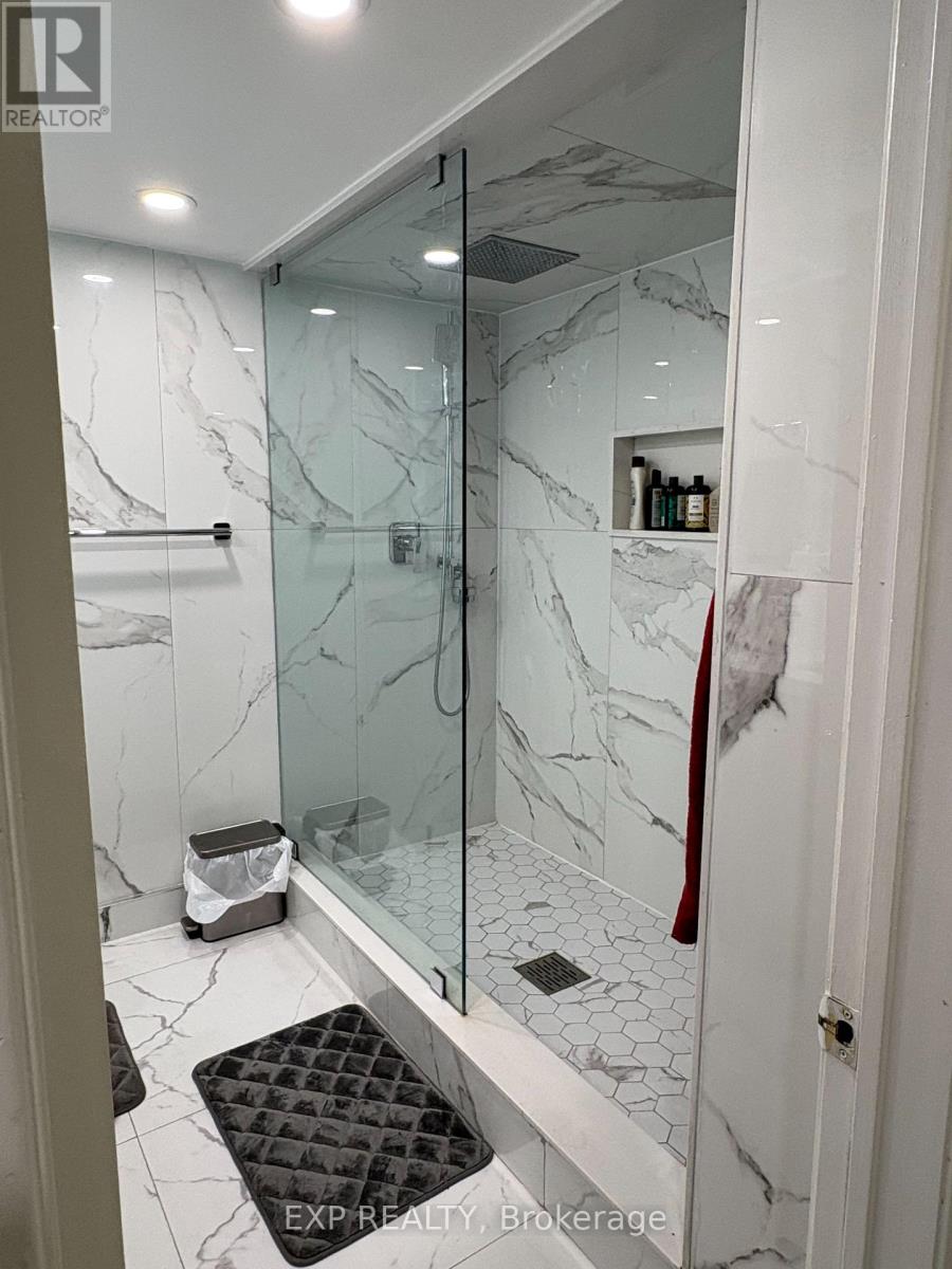 3810 Thomas Street, Mississauga, Ontario  L5M 7G4 - Photo 25 - W12650322