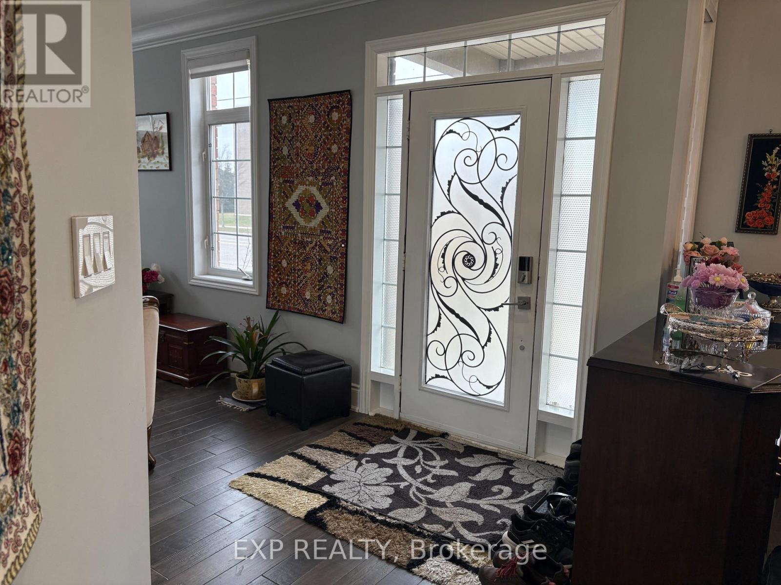 3810 Thomas Street, Mississauga, Ontario  L5M 7G4 - Photo 4 - W12650322