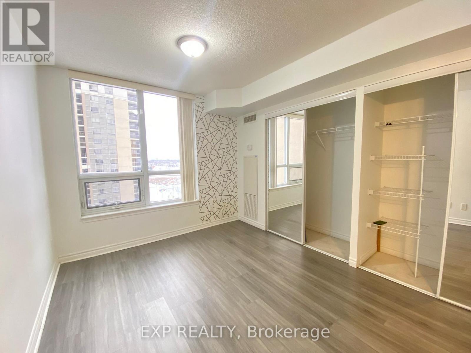 905 - 4090 Living Arts Drive, Mississauga, Ontario  L5B 4M8 - Photo 14 - W12549406