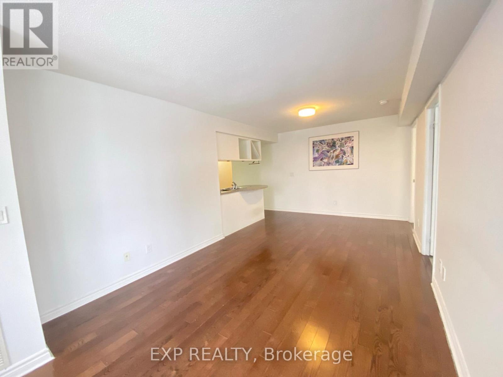 905 - 4090 Living Arts Drive, Mississauga, Ontario  L5B 4M8 - Photo 3 - W12549406