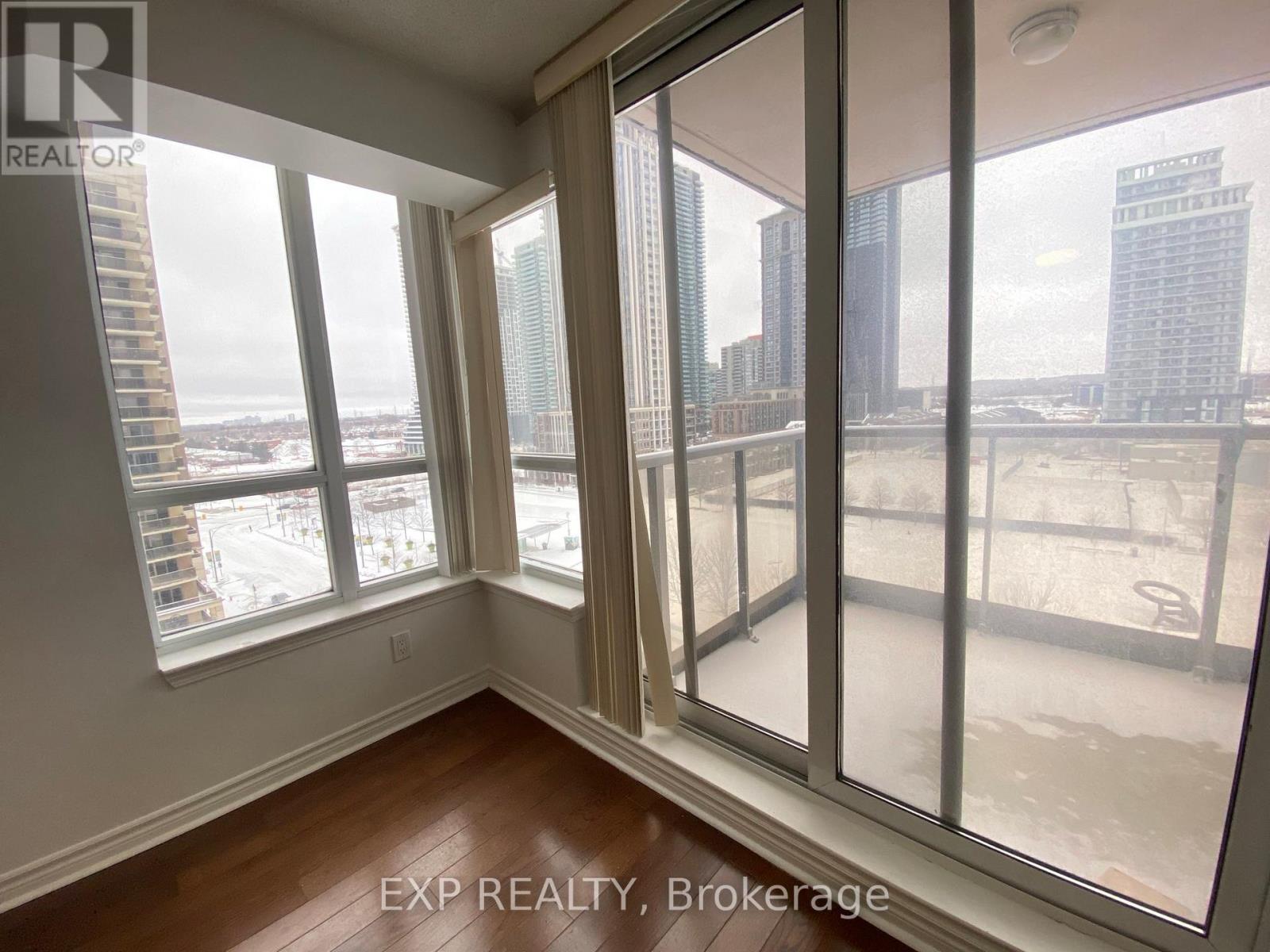 905 - 4090 Living Arts Drive, Mississauga, Ontario  L5B 4M8 - Photo 8 - W12549406