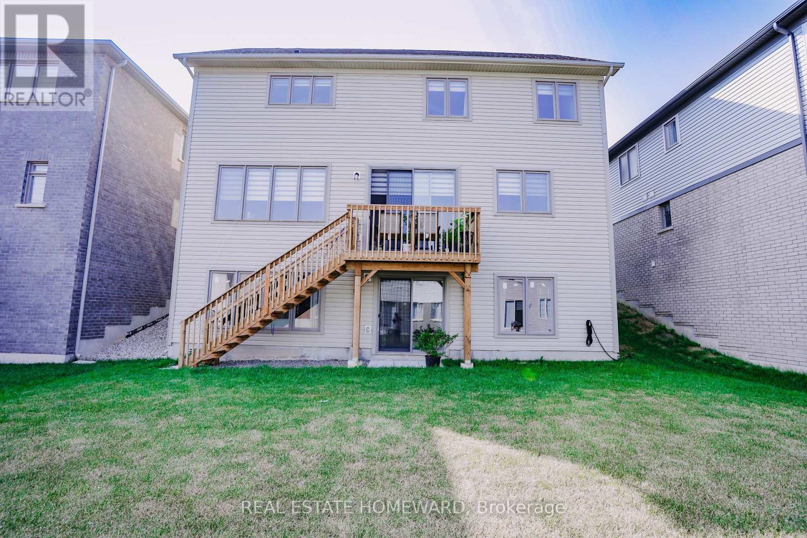 111 Rea Drive, Centre Wellington, Ontario  N1M 2W3 - Photo 42 - X12304746