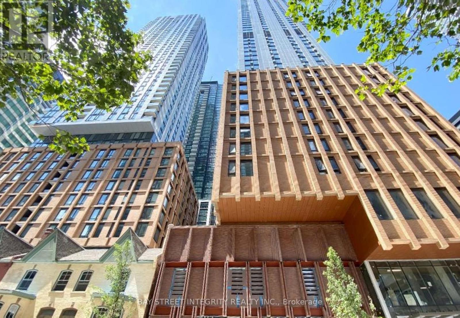 4105 - 8 Widmer Street, Toronto, Ontario  M5V 0W6 - Photo 2 - C12650338