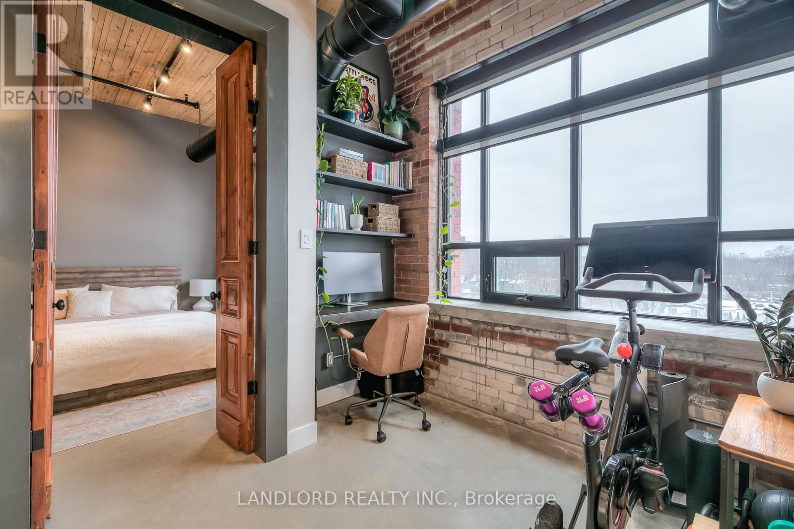 517 - 68 Broadview Avenue, Toronto, Ontario  M4M 2E6 - Photo 11 - E12650346