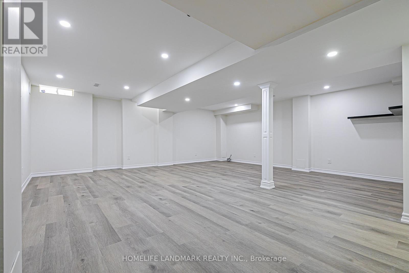 9 Longwood Avenue, Richmond Hill, Ontario  L4E 4B1 - Photo 43 - N12650324