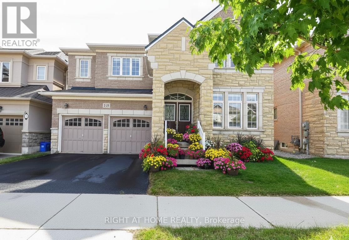 3152 LARRY CRESCENT, Oakville, Ontario