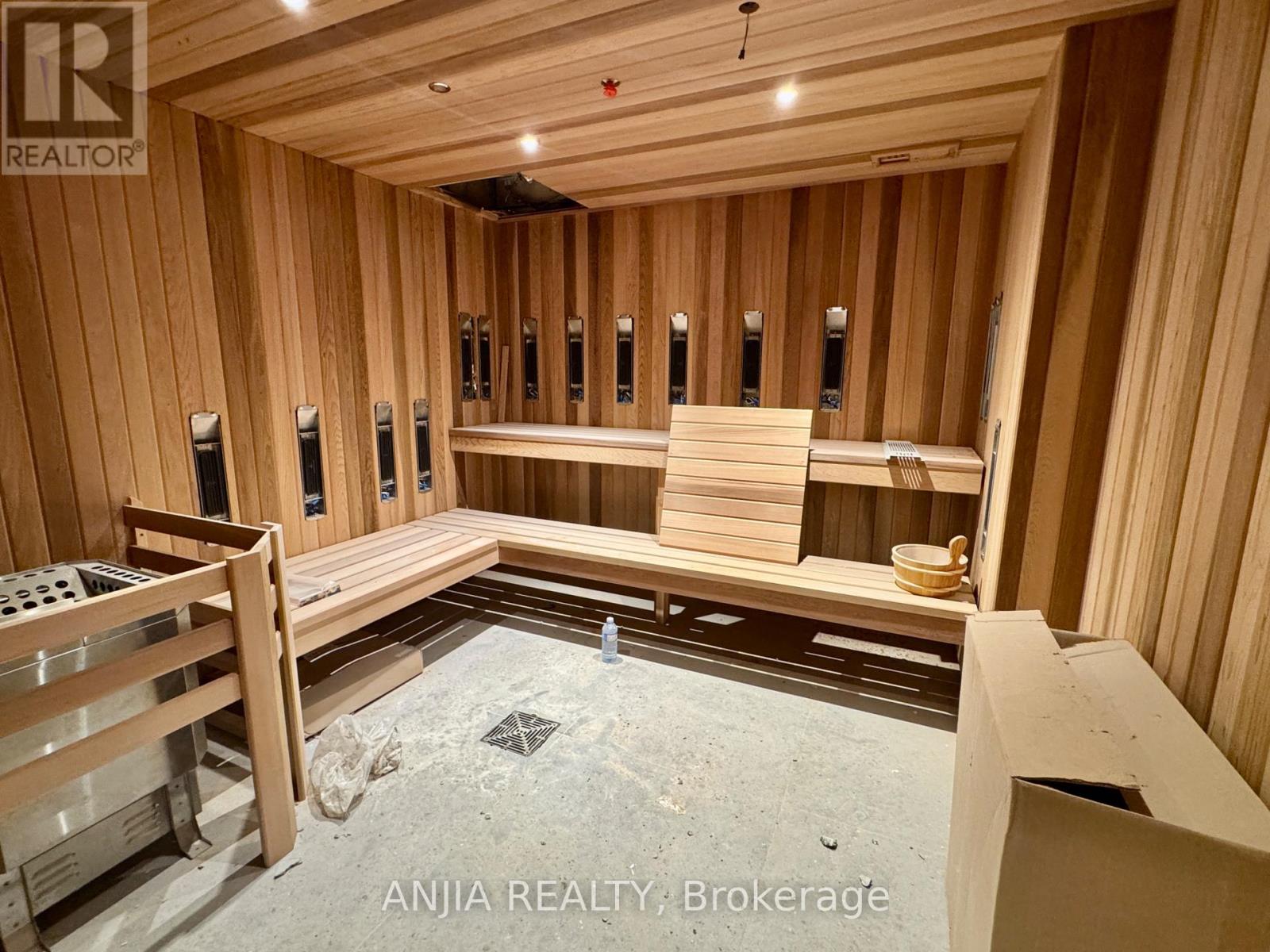 1607 - 3071 Trafalgar Rd Road, Oakville, Ontario  L6H 8C6 - Photo 24 - W12650330