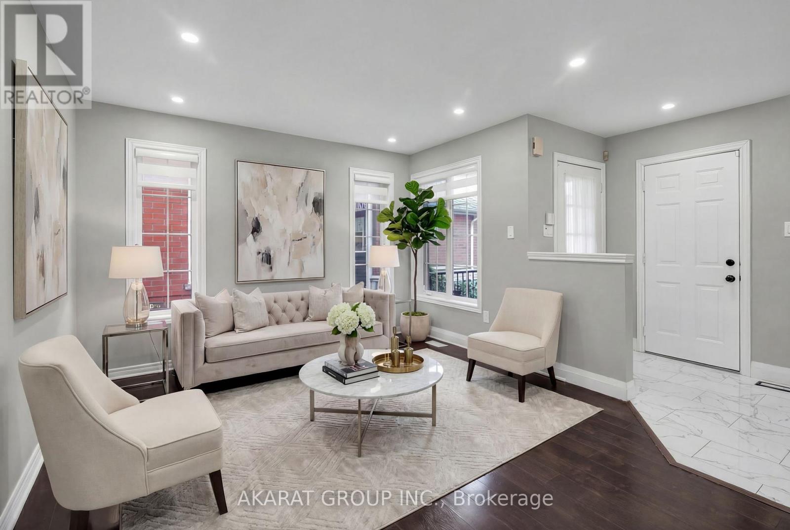 2365 Bankside Drive, Mississauga, Ontario  L5M 6E3 - Photo 5 - W12650334