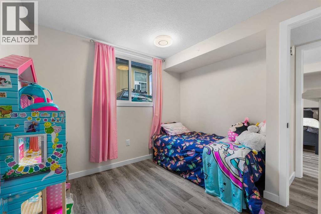 615 Sabrina Road Sw, Calgary, Alberta  T2W 1Y7 - Photo 16 - A2272626