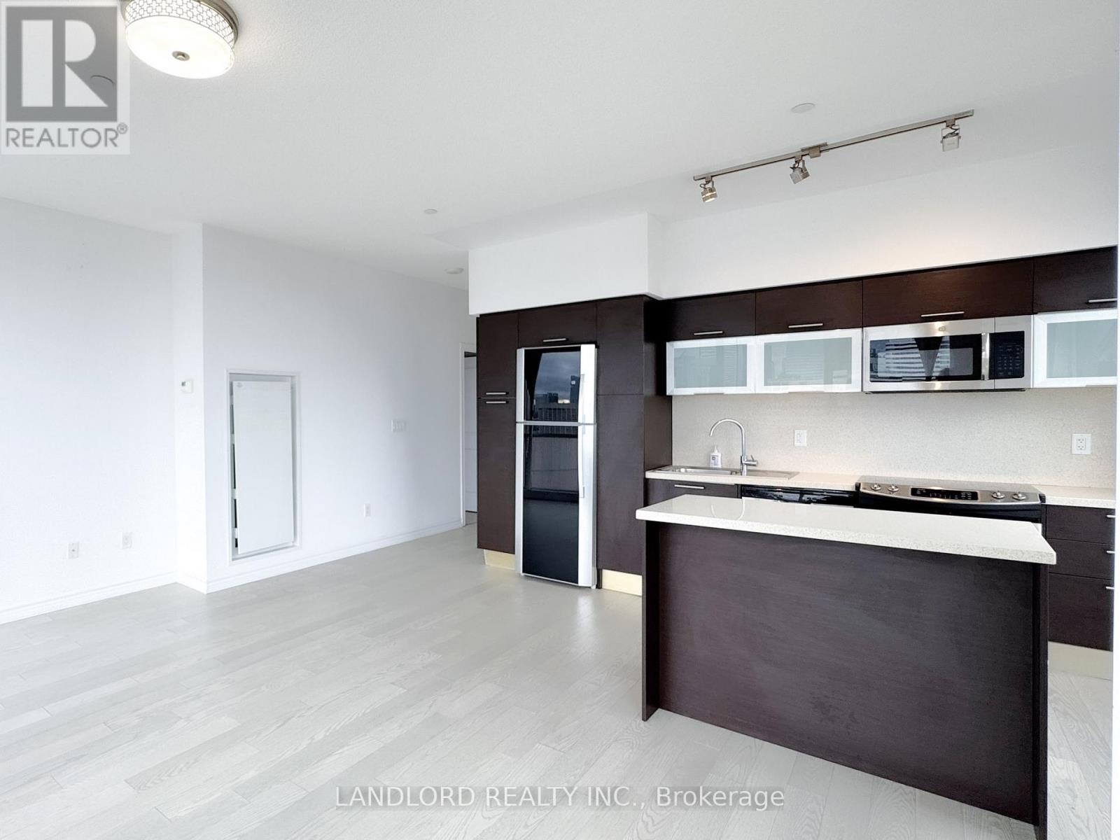 3507 - 386 Yonge Street, Toronto, Ontario  M5B 0A5 - Photo 3 - C12650352