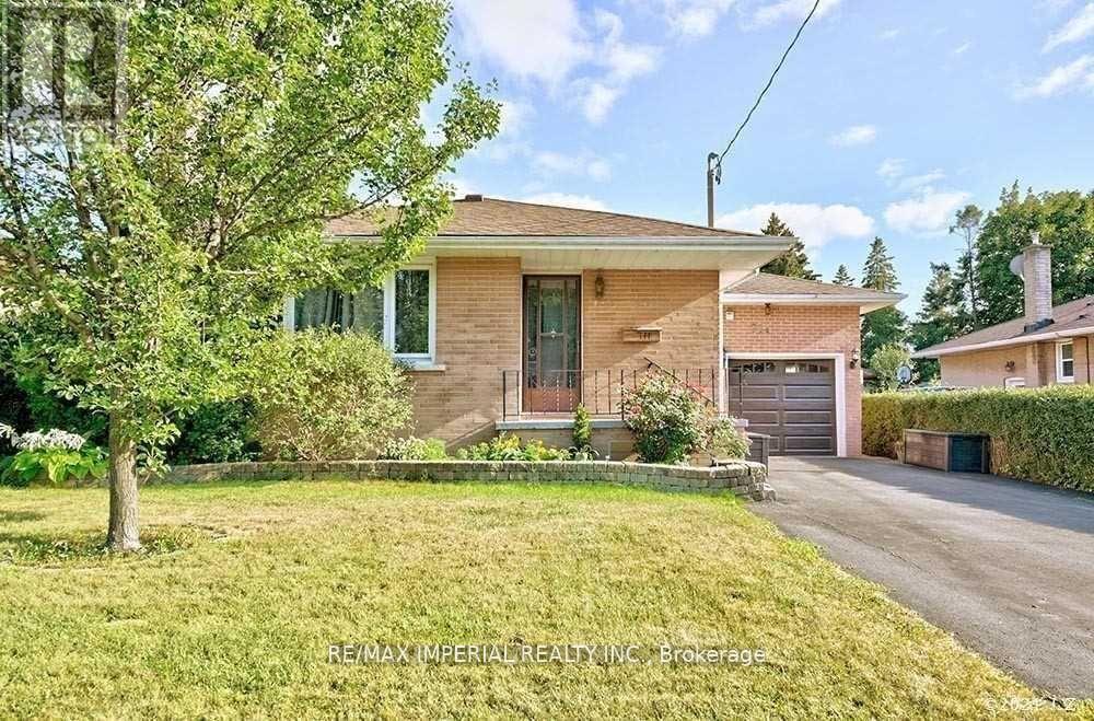 Lower - 711 Gilbert Street W, Whitby, Ontario  L1N 1S1 - Photo 2 - E12650350