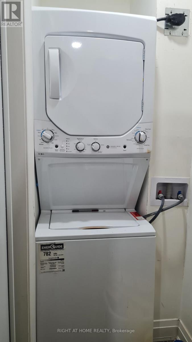 Room A - 10 Emmott Avenue, Toronto, Ontario  M1L 2X3 - Photo 14 - E12650356