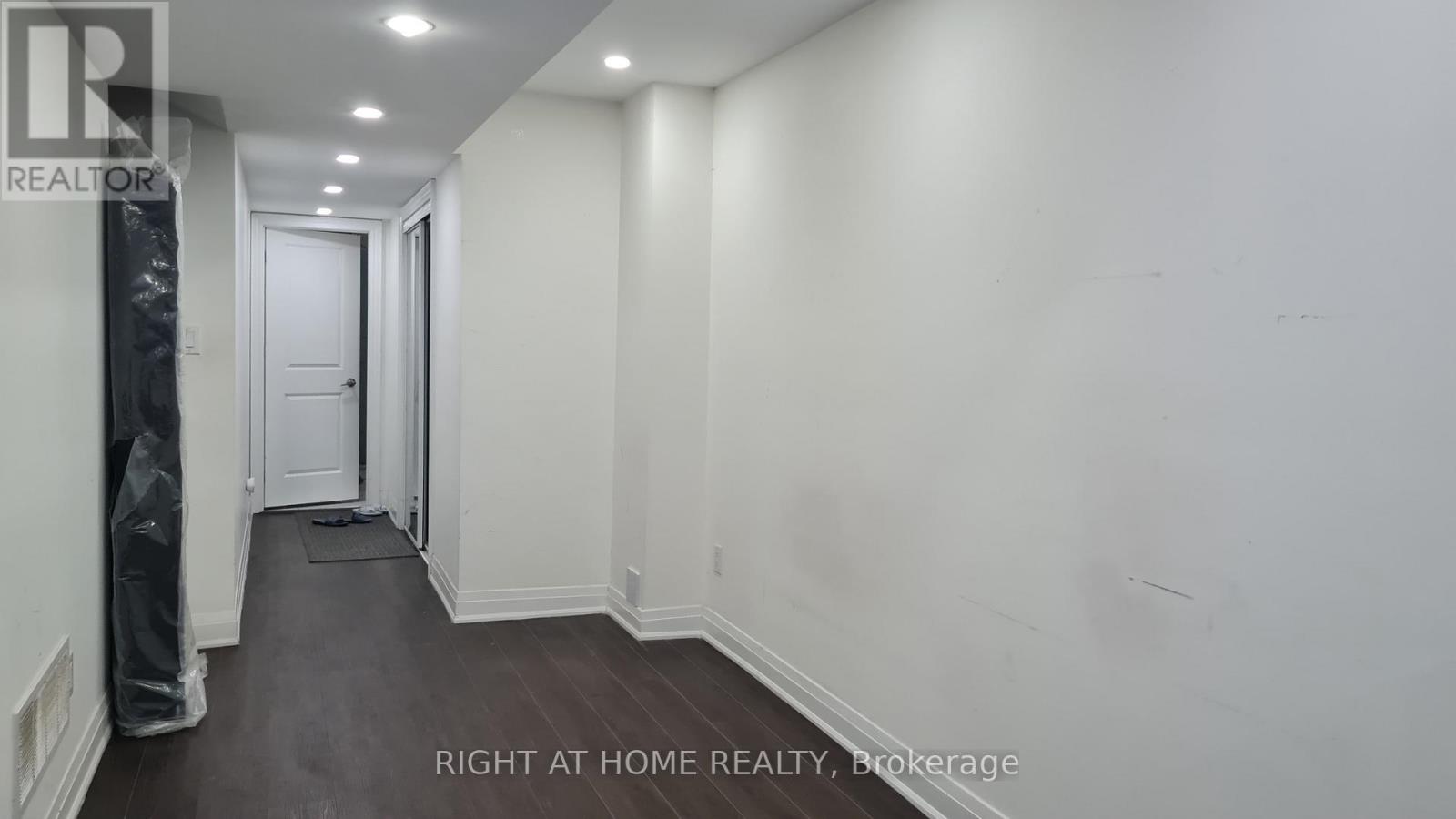 Room A - 10 Emmott Avenue, Toronto, Ontario  M1L 2X3 - Photo 16 - E12650356