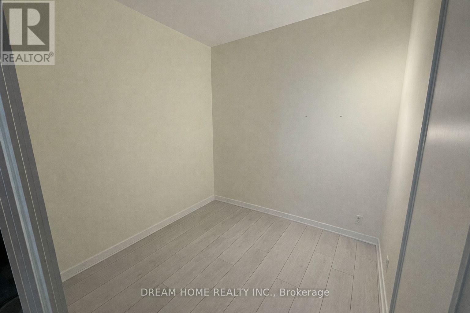 2805 - 898 Portgage Parkway, Vaughan, Ontario  L4K 0J6 - Photo 21 - N12592576