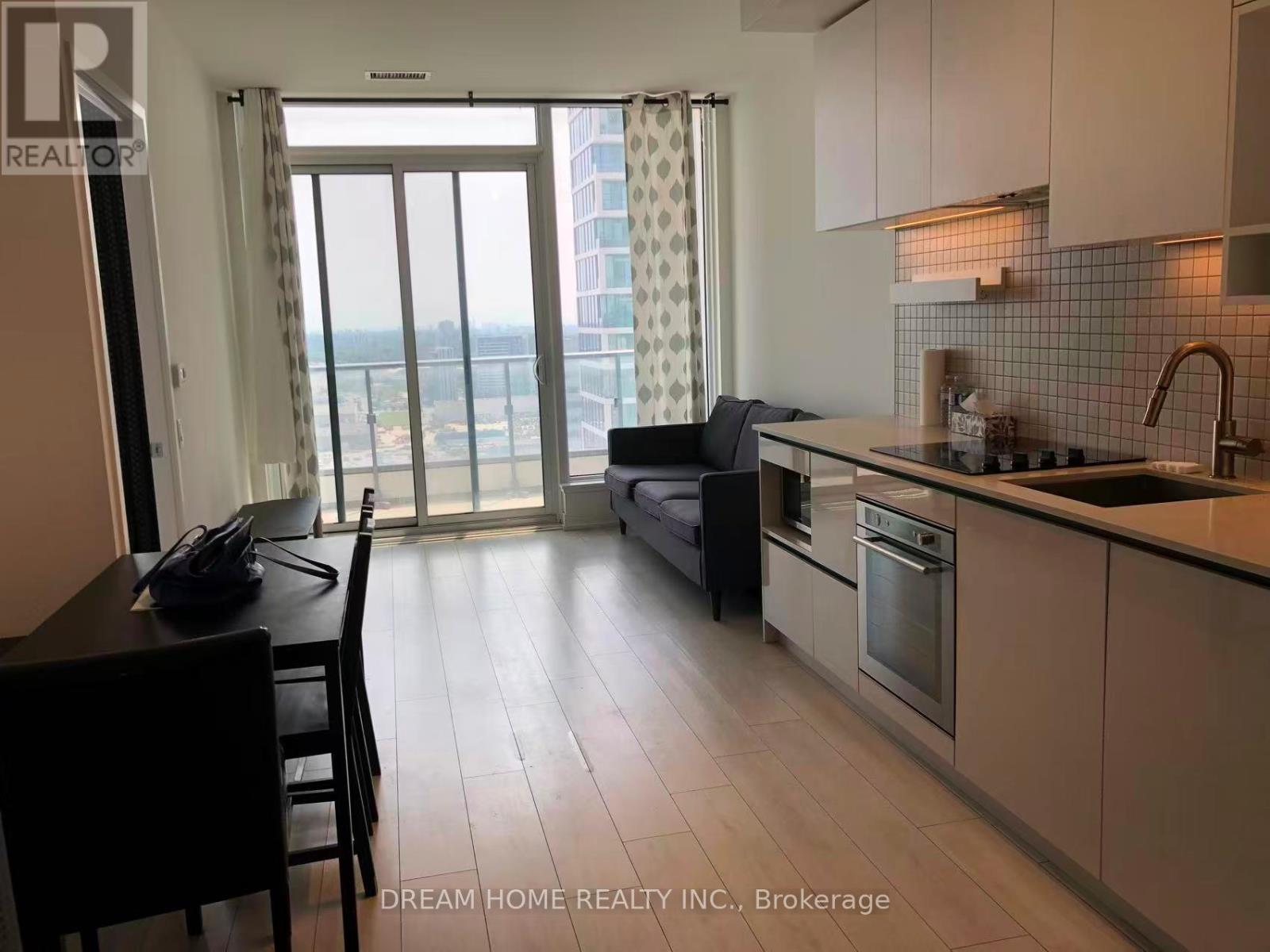 2805 - 898 Portgage Parkway, Vaughan, Ontario  L4K 0J6 - Photo 5 - N12592576