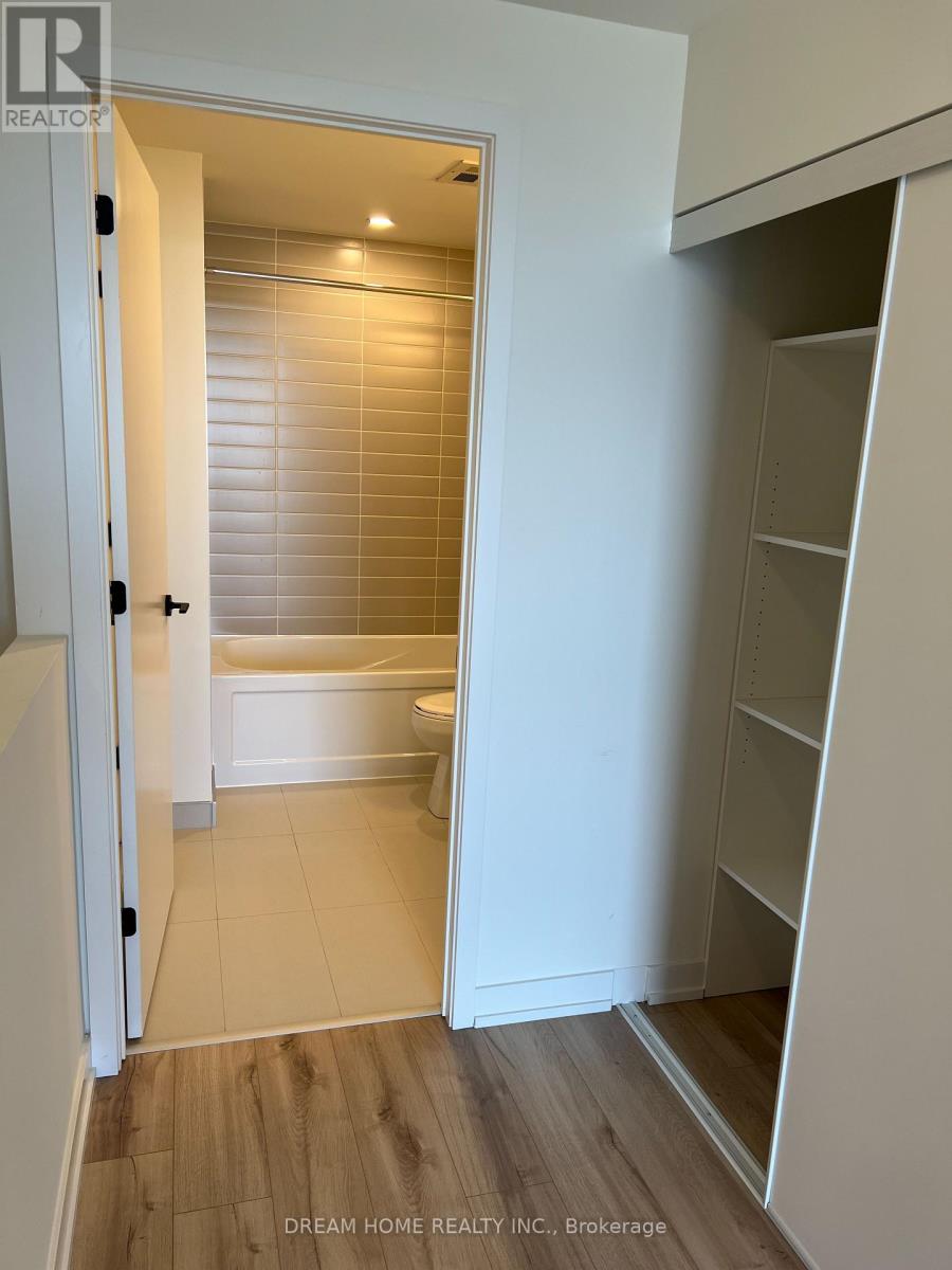 104 - 335 Wheat Boom Drive, Oakville, Ontario  L6H 7C2 - Photo 12 - W12650364