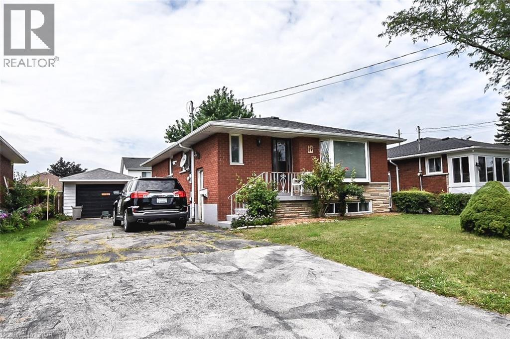 79 Nash Road N, Hamilton, Ontario  L8H 2P5 - Photo 3 - 40781638