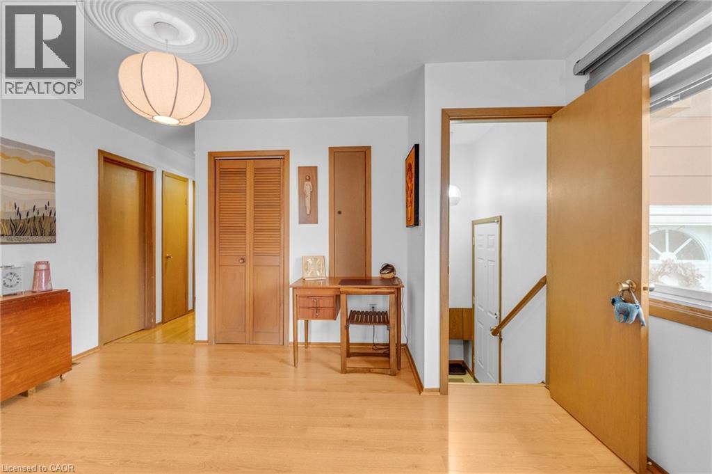 5687 Murray Street, Niagara Falls, Ontario  L2G 2J7 - Photo 12 - 40793520