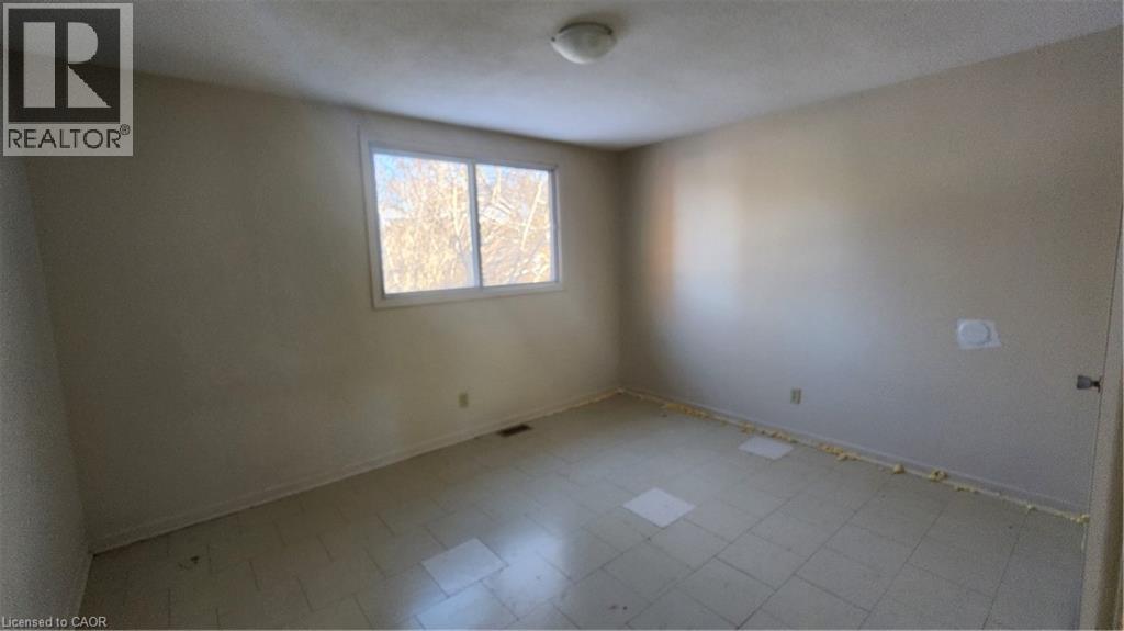 57-59 Oakwood Avenue, Simcoe, Ontario  N3Y 1H6 - Photo 21 - 40793585