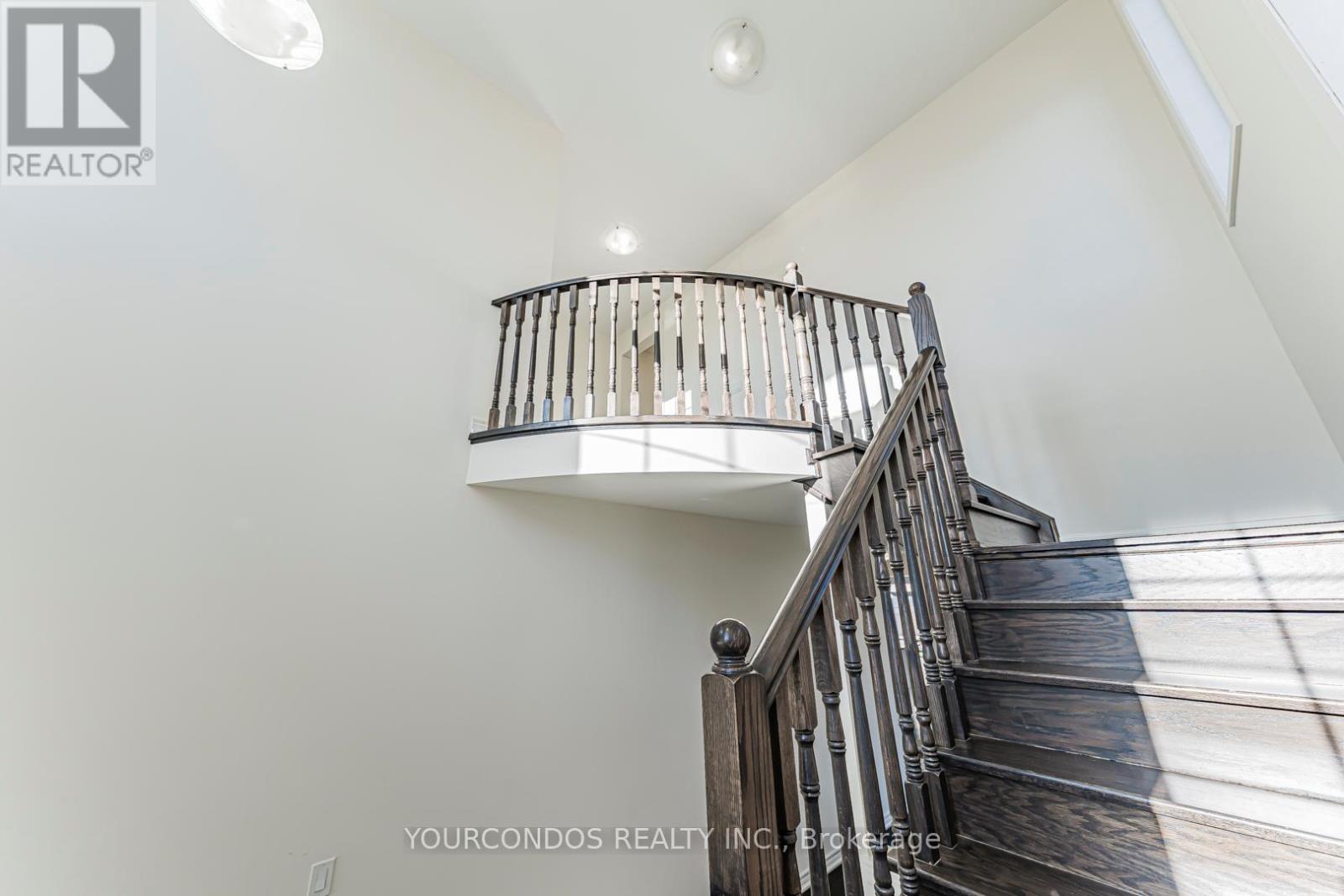 100 Beckett Avenue, East Gwillimbury, Ontario  L9N 0S7 - Photo 21 - N12650316