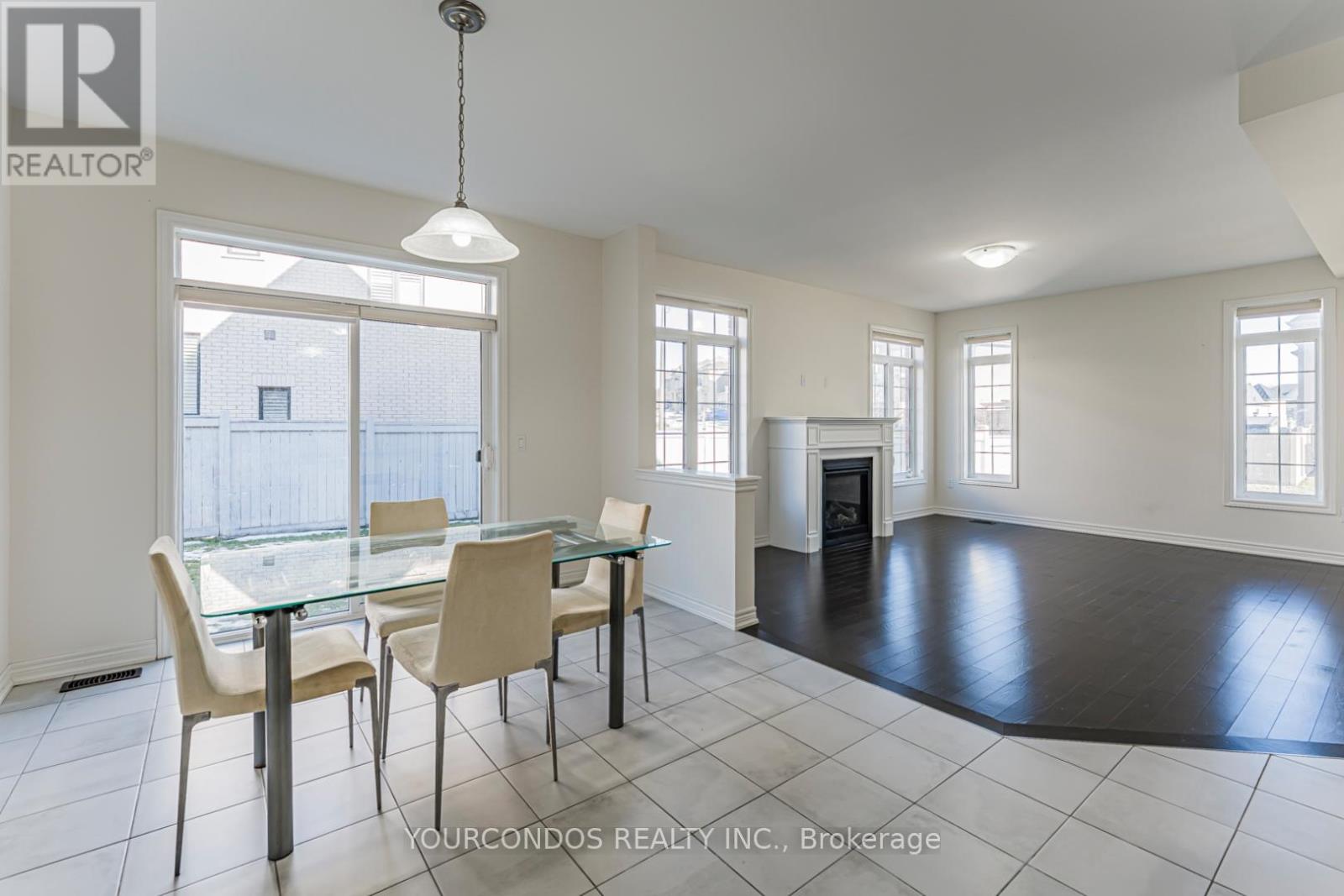 100 Beckett Avenue, East Gwillimbury, Ontario  L9N 0S7 - Photo 17 - N12650316