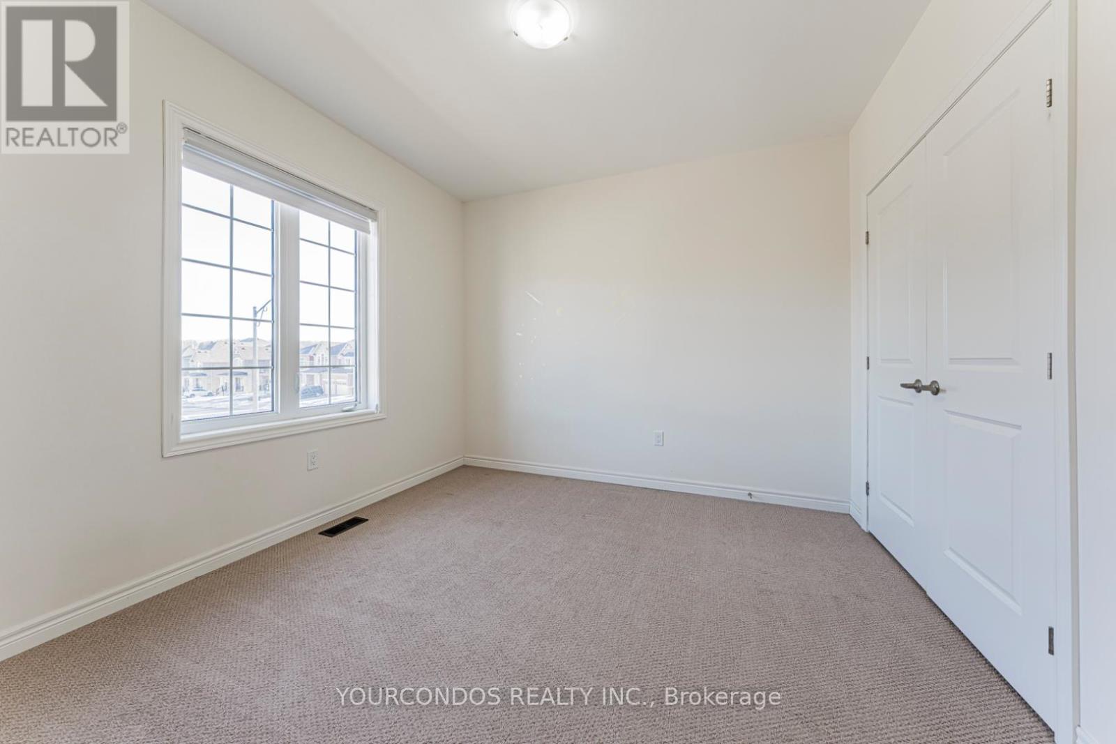 100 Beckett Avenue, East Gwillimbury, Ontario  L9N 0S7 - Photo 39 - N12650316