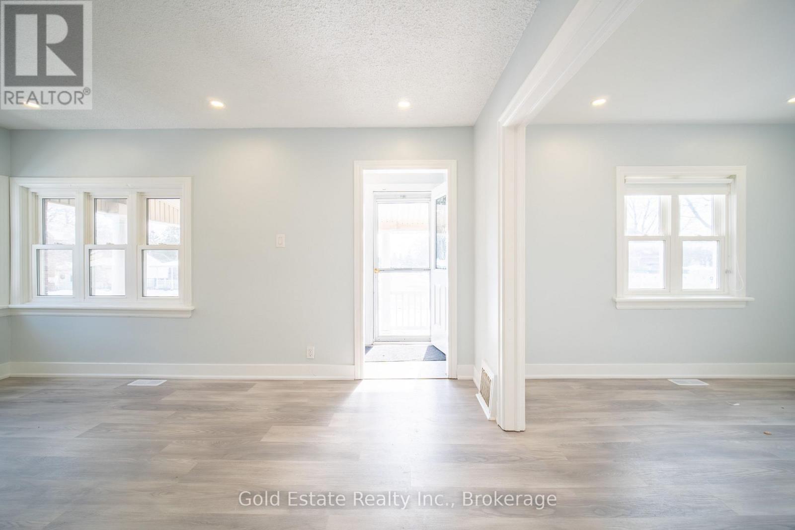 10 Monroe Street N, Cambridge, Ontario  N1R 2C5 - Photo 27 - X12650366