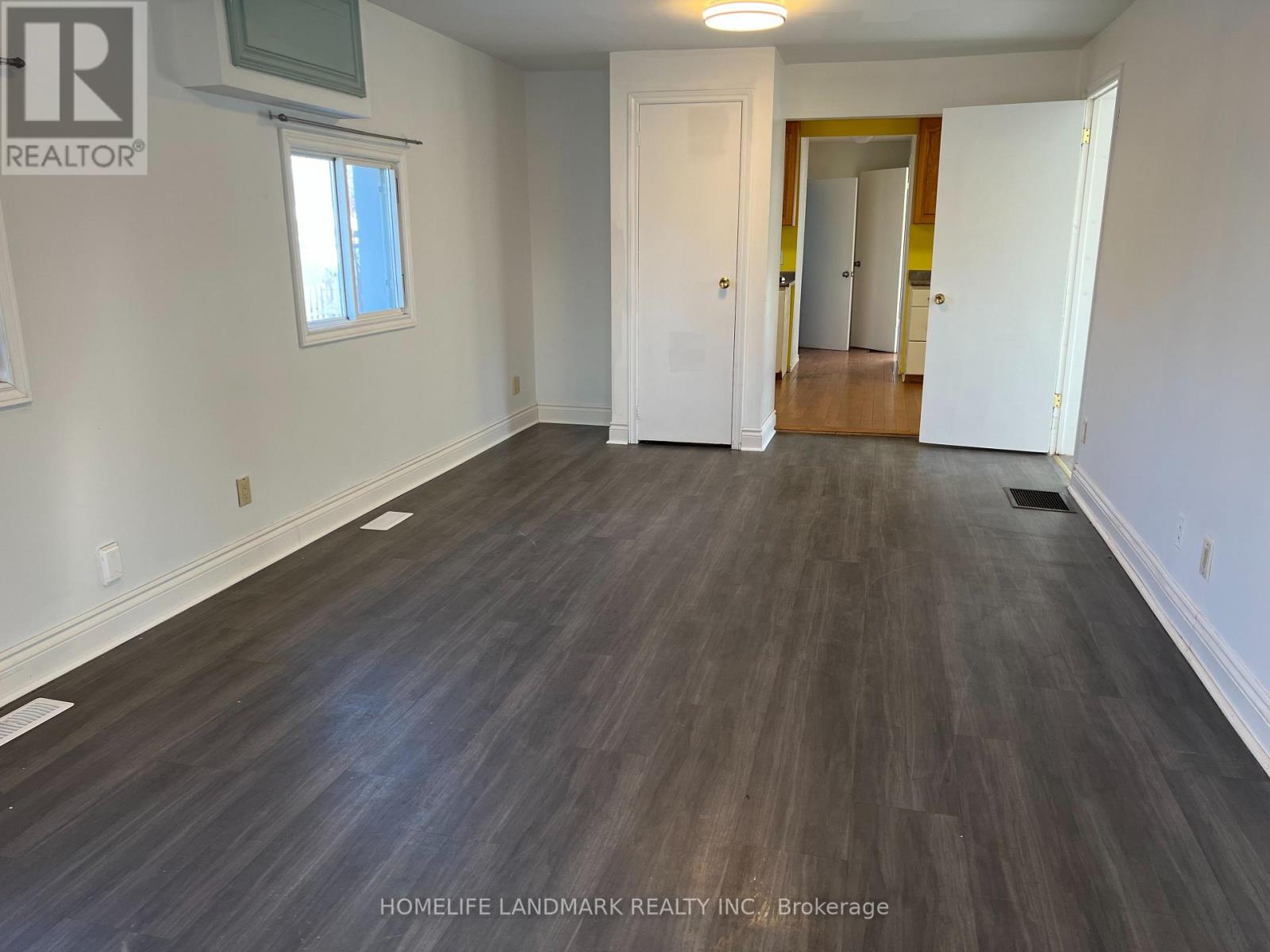 787 Jacksonville Road, Georgina, Ontario  L0E 1S0 - Photo 4 - N12650374