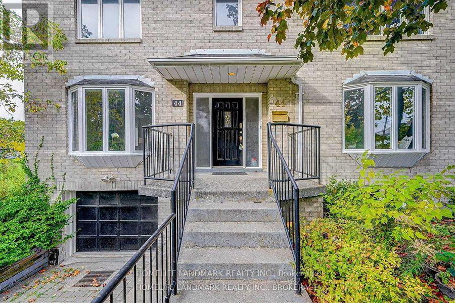 44 Frontenac Avenue, Toronto, Ontario  M5N 1Z7 - Photo 2 - C12650384