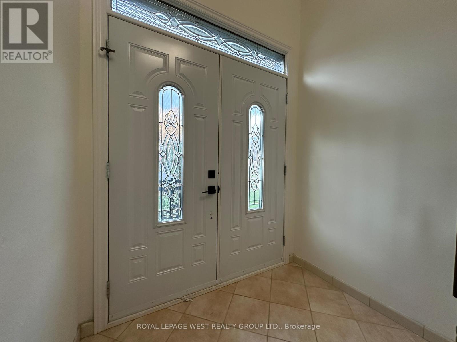 Upper - 1294 Forest Hill, Oakville, Ontario  L6H 2S4 - Photo 18 - W12608830