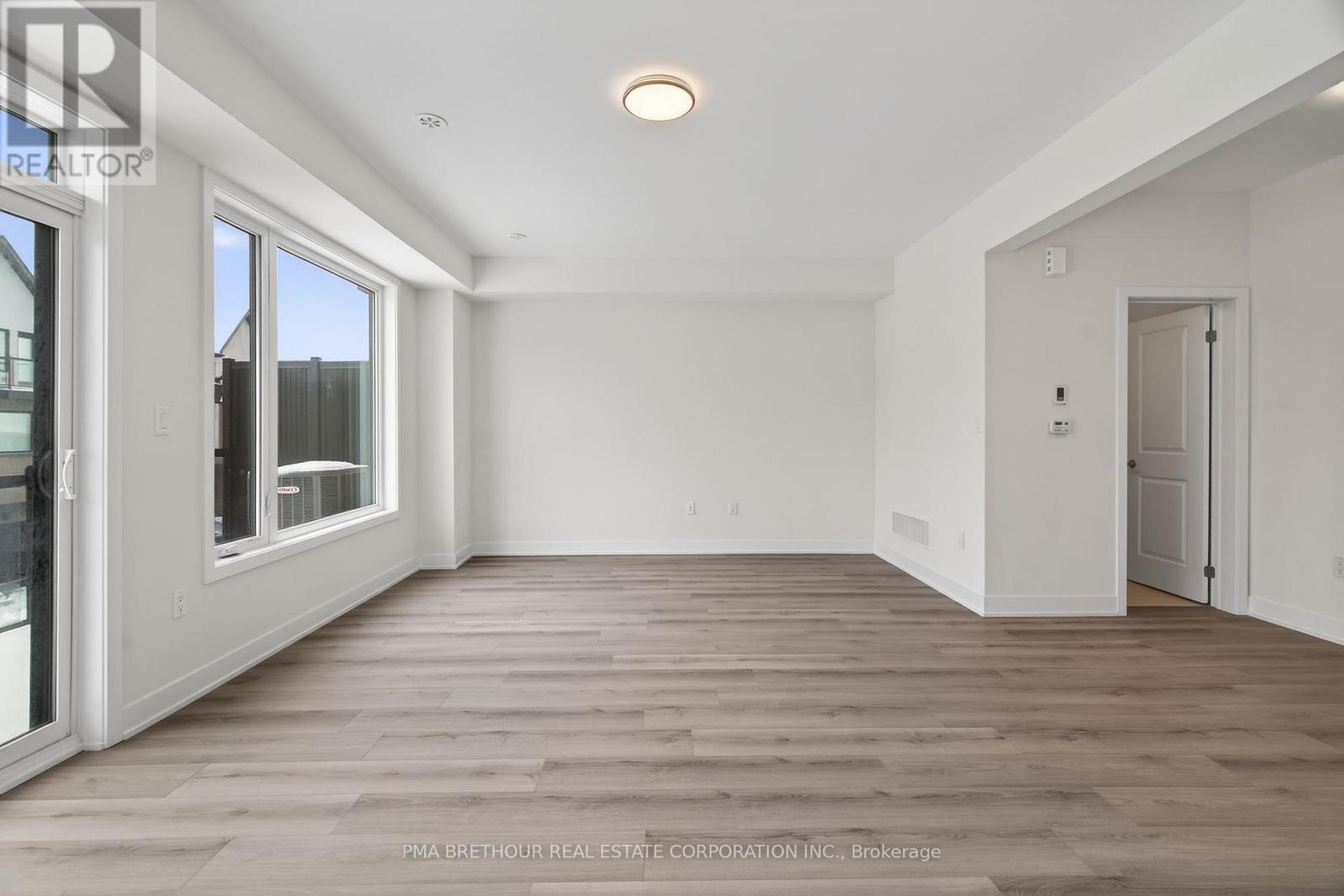 12 Lively Way, Whitby, Ontario  L1R 0S3 - Photo 18 - E12650392