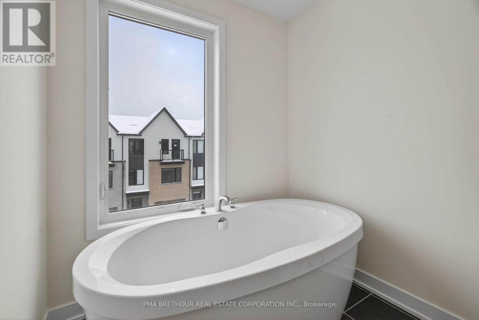 12 Lively Way, Whitby, Ontario  L1R 0S3 - Photo 28 - E12650392