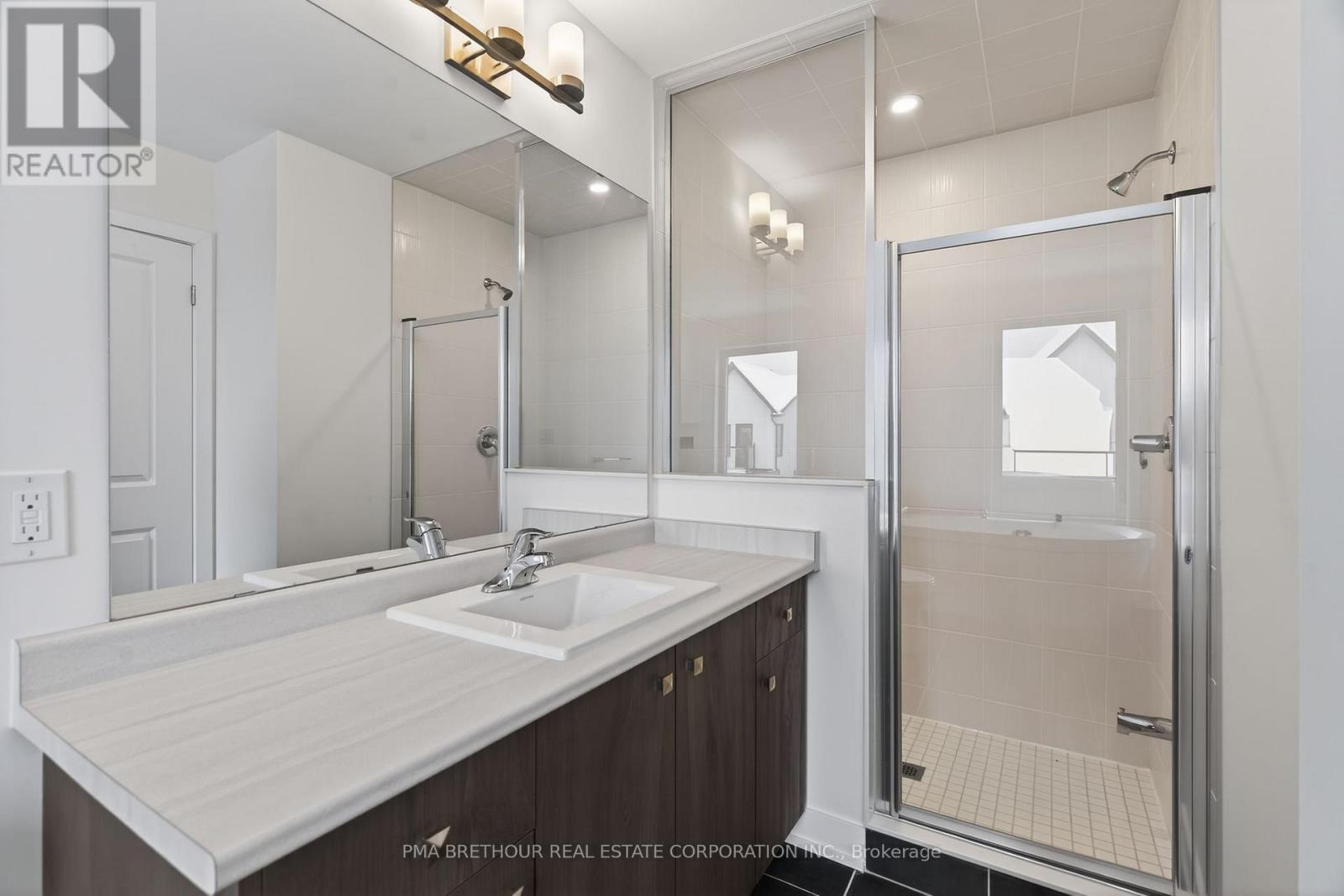 12 Lively Way, Whitby, Ontario  L1R 0S3 - Photo 29 - E12650392