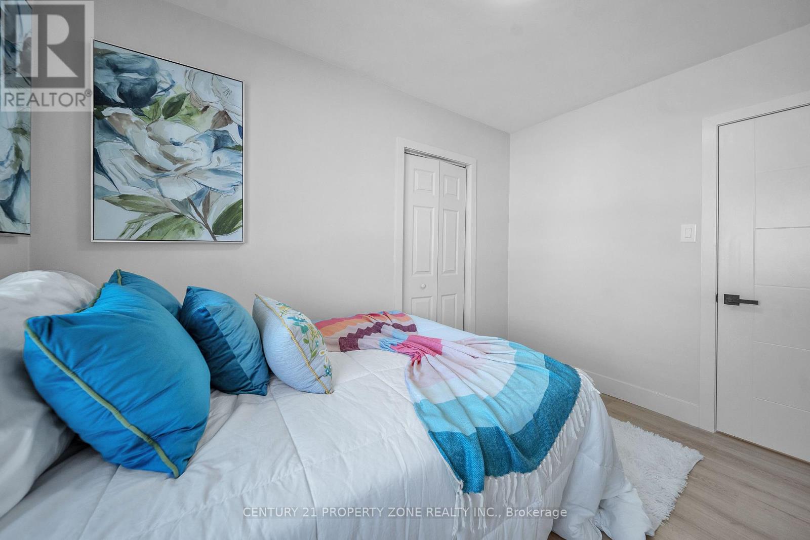 102 Prince Charles Drive, Halton Hills, Ontario  L7G 3V6 - Photo 18 - W12650388