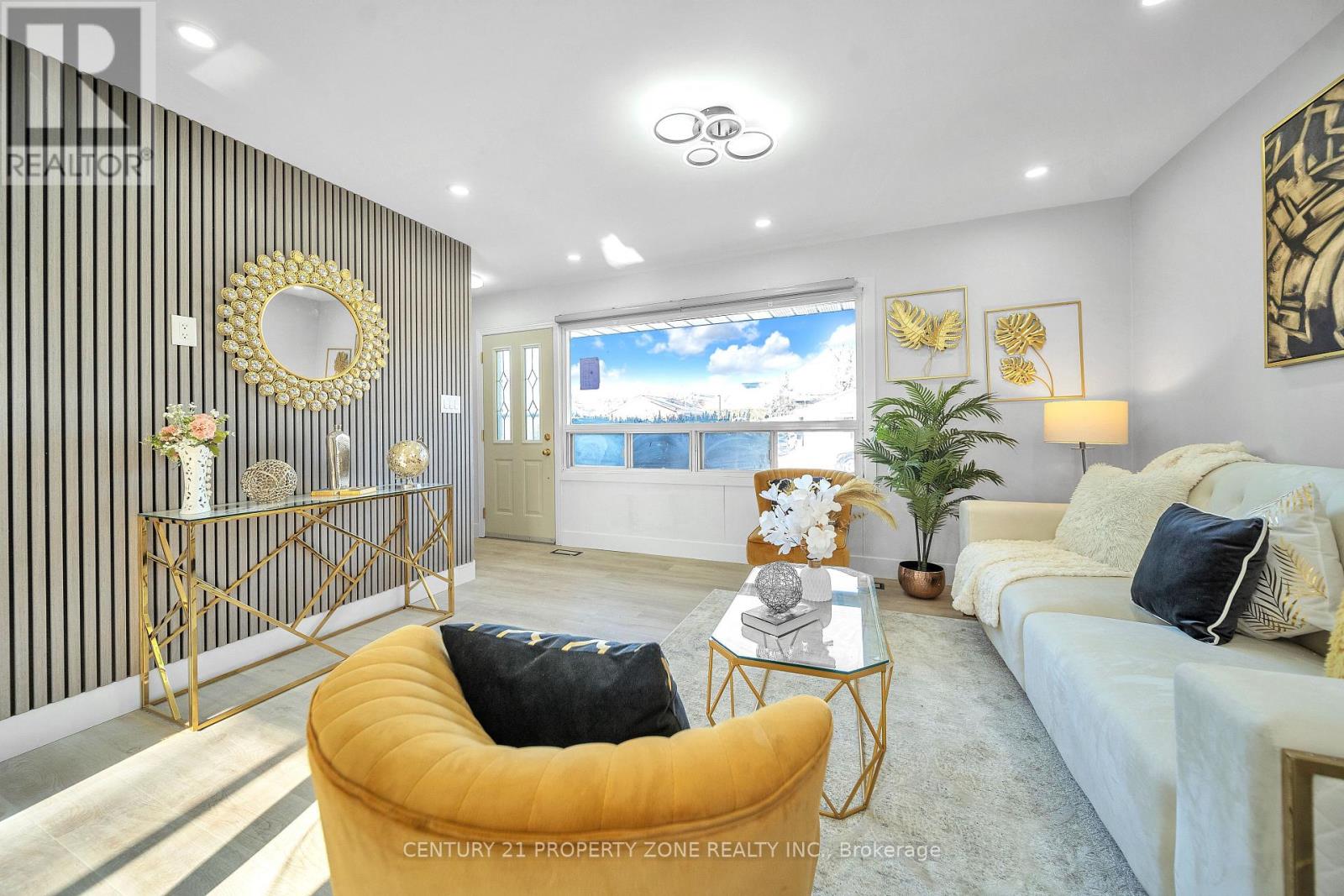 102 Prince Charles Drive, Halton Hills, Ontario  L7G 3V6 - Photo 9 - W12650388