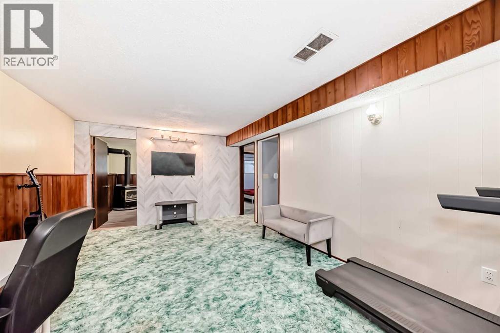 791 Penbrooke Road Se, Calgary, Alberta  T2A 3T4 - Photo 28 - A2276172