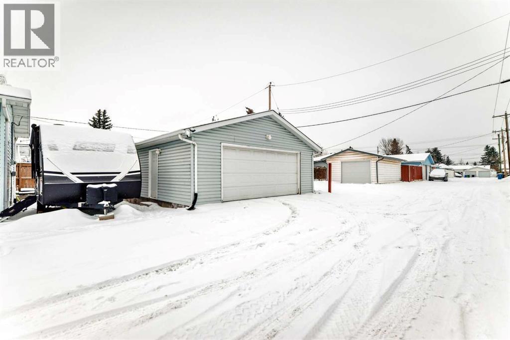 791 Penbrooke Road Se, Calgary, Alberta  T2A 3T4 - Photo 42 - A2276172