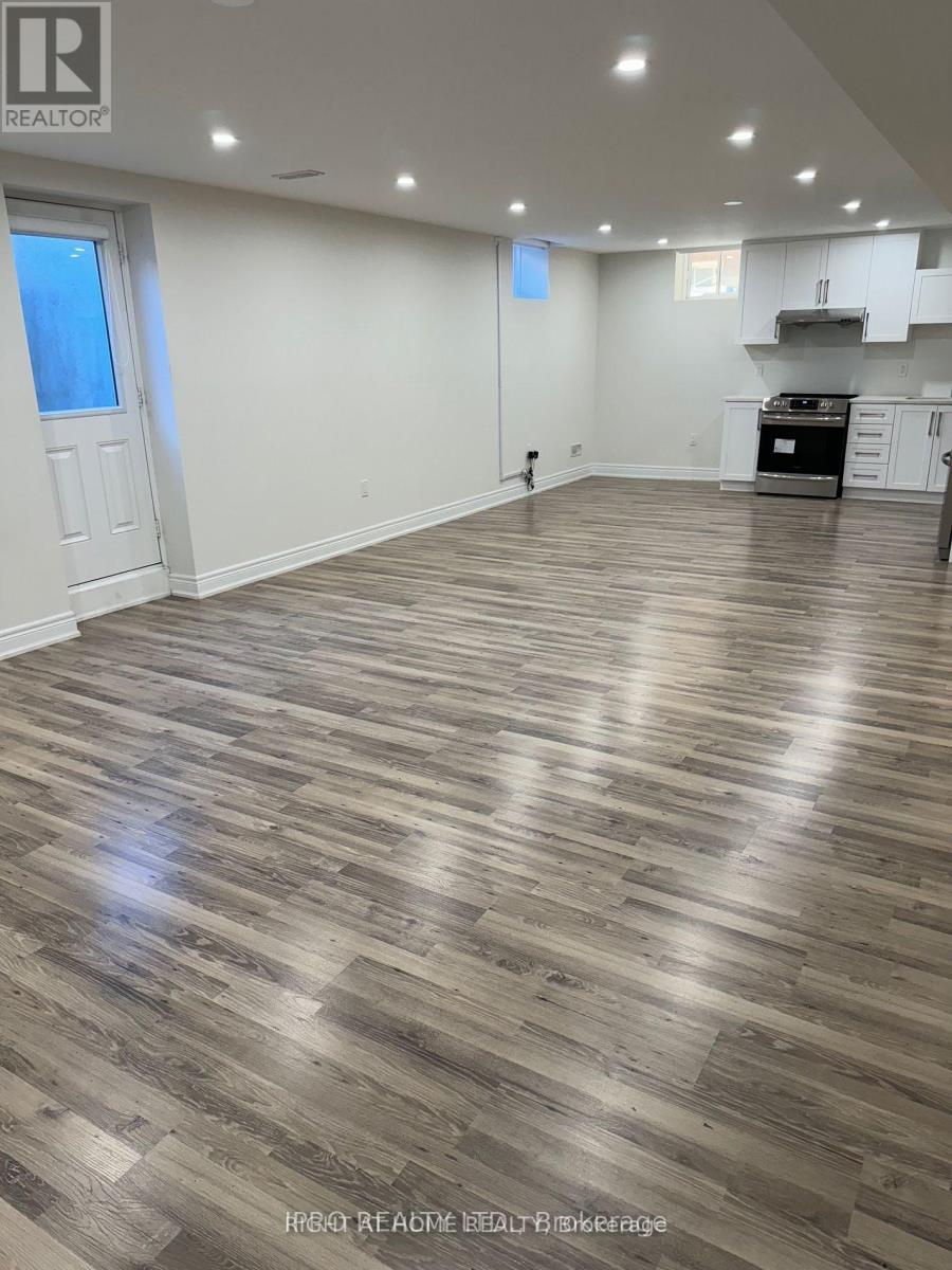 2527 Florentine Place N, Pickering, Ontario  L1X 0H3 - Photo 3 - E12650400