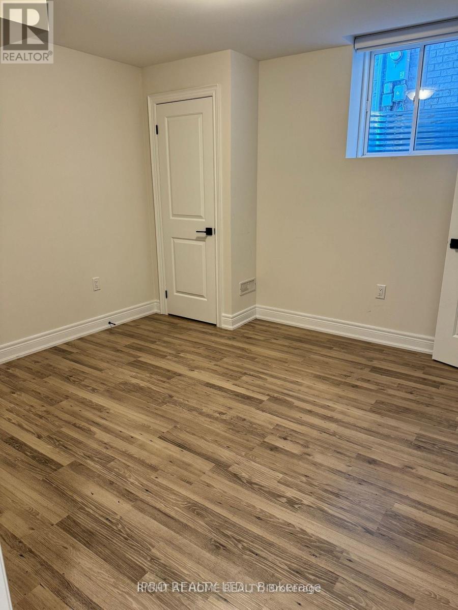 2527 Florentine Place N, Pickering, Ontario  L1X 0H3 - Photo 11 - E12650400