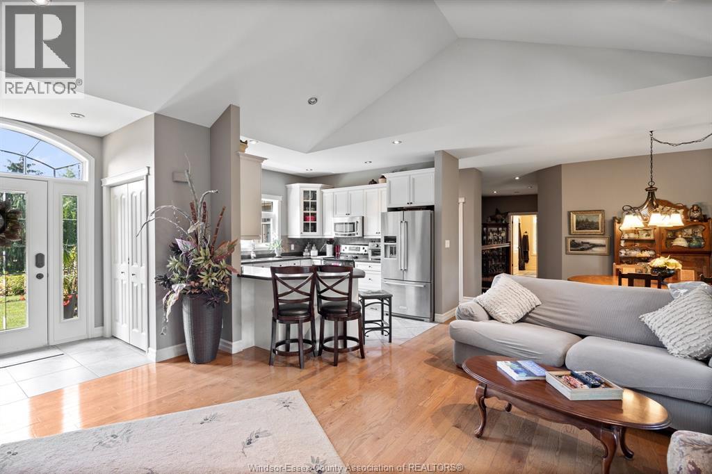 507 Ladale Lane, Wheatley, Ontario  N0P 2P0 - Photo 10 - 25032027